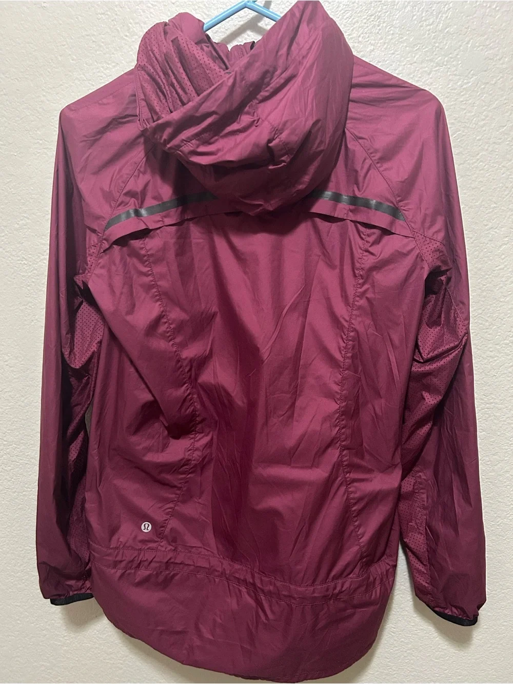 Lululemon Lightweight Hooded Running Jacket Plum Purple Size 8